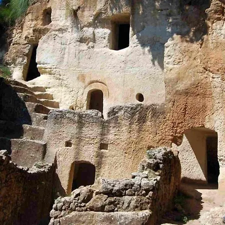 The Magic Stone B&B 3*